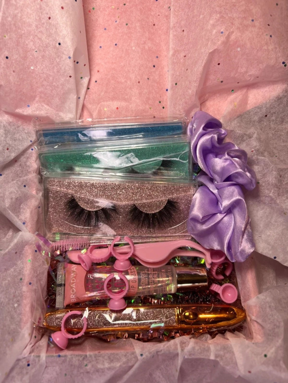 Soft Glam Lash Bundle #1 – 3 Faux Mink Lashes + Makeup Gift